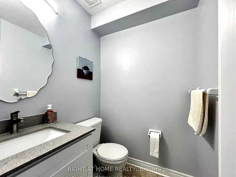 161 Amulet Cres — Photo 13