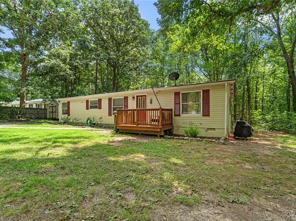 13303 Wilderness Ter, Amelia Court House, VA 23002