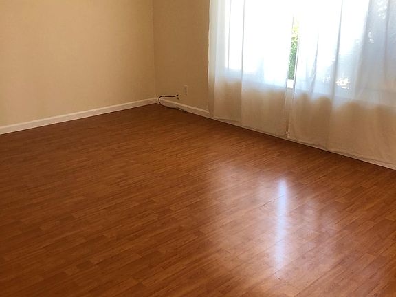 2nd image of 2673 Autumnvale Dr