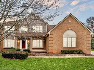 274 Carnoustie, Highland, MI 48357