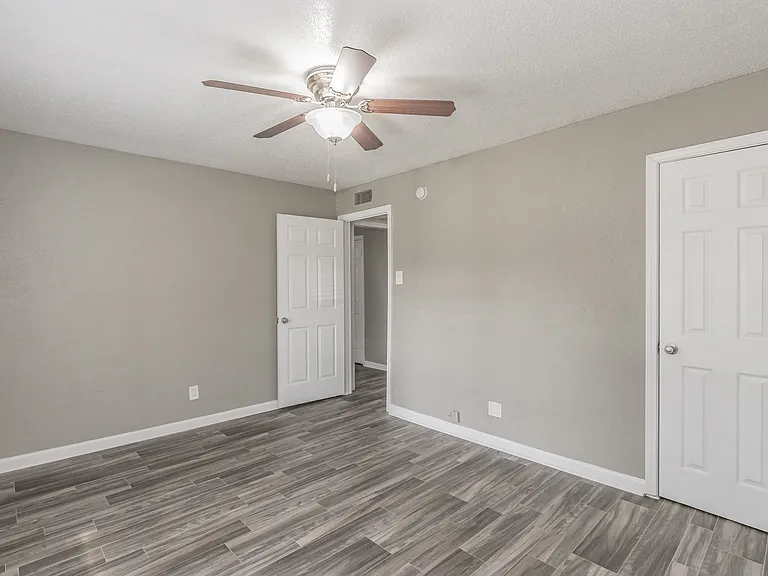 Chapel Creek Apartments — Photo 48