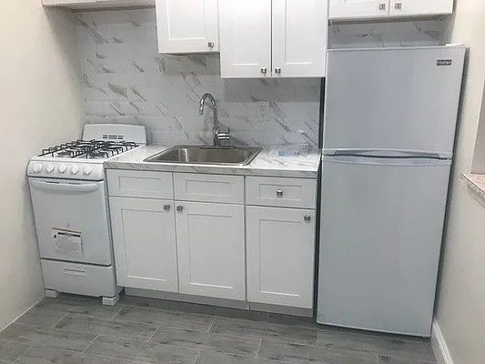 Rented by Prince Real Estate Associates LLC | media 13