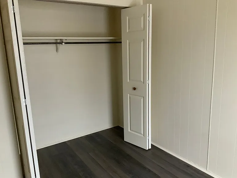 Twin Oaks Apartment Group — Photo 3