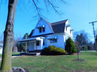 2090 Charles St, Burt, NY 14028