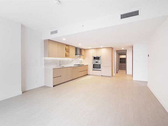2nd image of 13768 100th Ave #3406