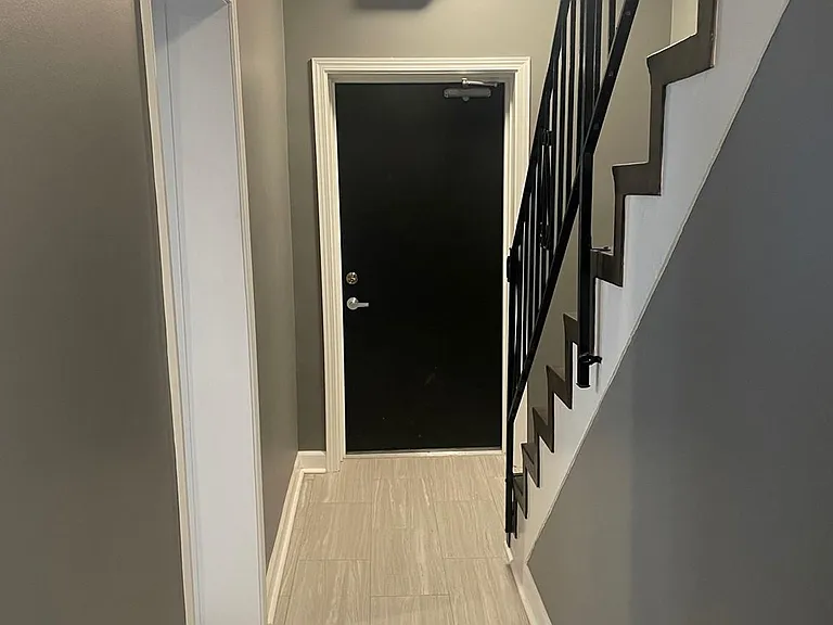 216 Findlay St #THREE — Photo 17