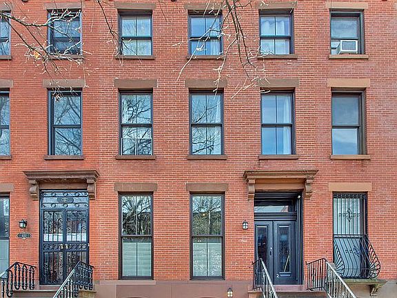 2nd image of 400 Grand Ave #1