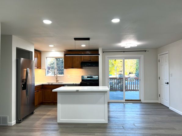 32902 26th Pl SW #1