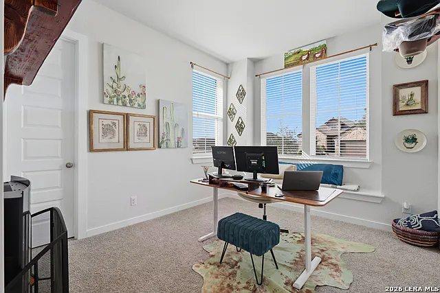 4 bed, 3.0 bath, 2352 sqft, $3,850 — Photo 4