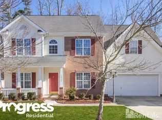 6028 Patricia Ryan Dr, Charlotte, NC 28216