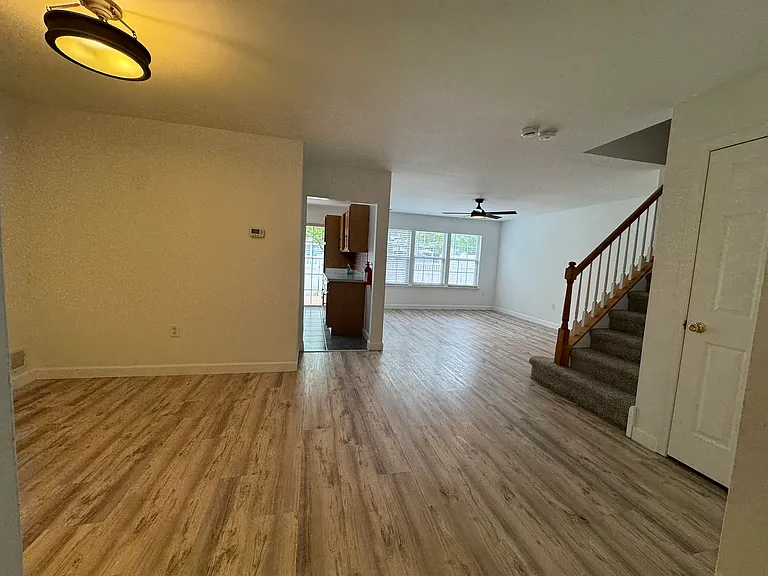 10 Starboard Ct — Photo 7