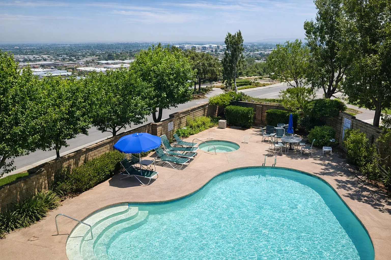2 bed, 1283 sqft, $4,350 — Photo 4