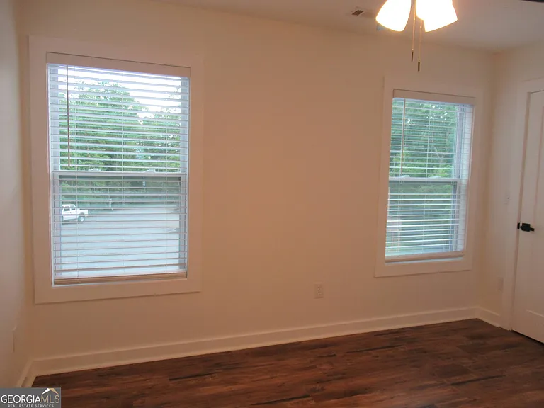 765 Old Kerns Rd — Photo 26