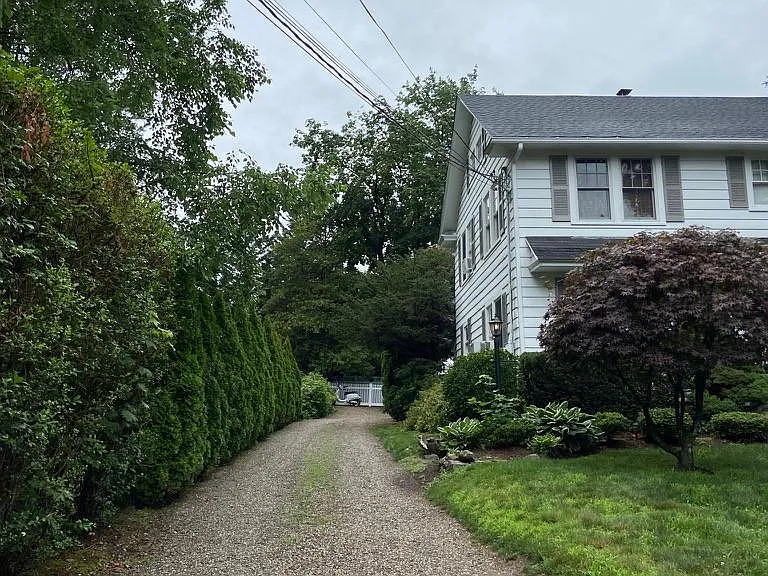 408 Riverside Ave — Photo 4