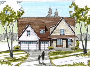 19135 Highland Ave, Deephaven, MN 55391