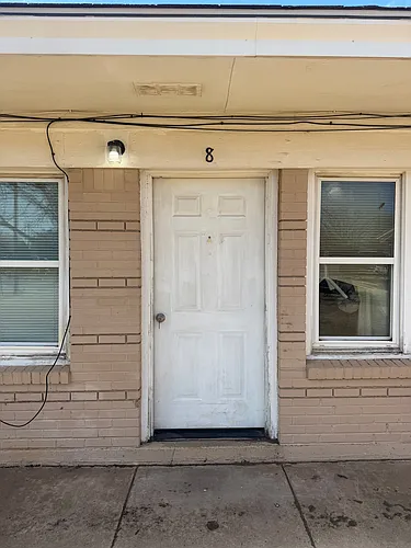 920 S Bryan St Photo 1
