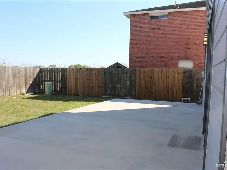 2536 Links Dr — Photo 19