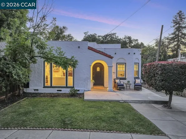 915 Brown St, Martinez, CA 94553