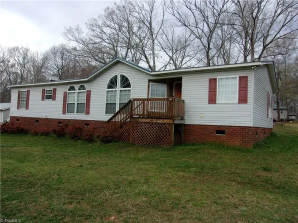 5011 Wells Ln, Randleman, NC 27317