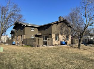 N76W14599 Northpoint Ct, Menomonee Falls, WI 53051