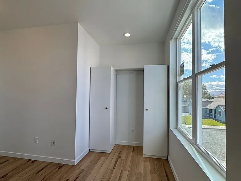 404 E Windsor Ct #2 — Photo 13
