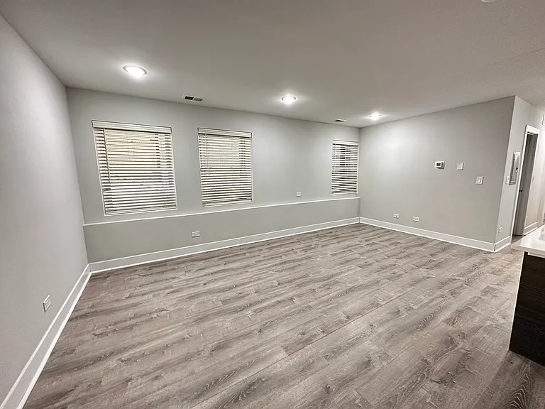 2132 W 18th Pl #2R — Photo 9