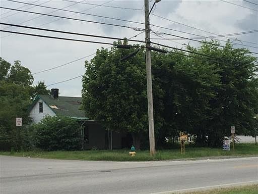2nd image of 413 S College St