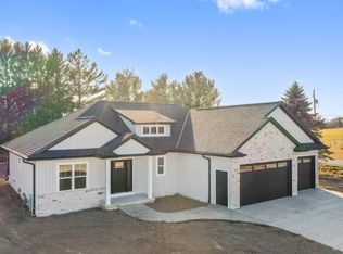 4079 Brussels Way, Green Bay, WI 54313
