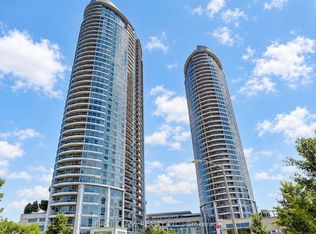 135 Village Green Sq #2216, Toronto, ON M1S0G4