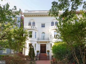 308 E Capitol St NE, Washington, DC