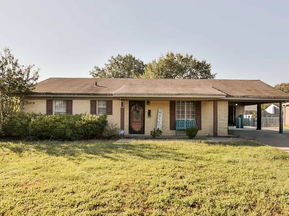 906 Balfour Rd, West Memphis, AR 72301
