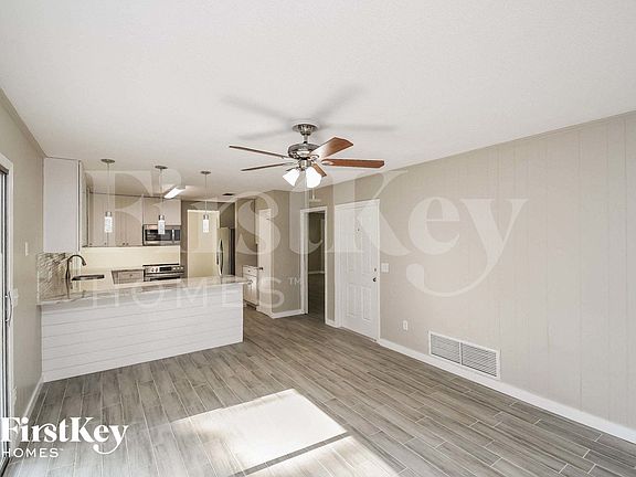 5th image of 1010 Anna Ave