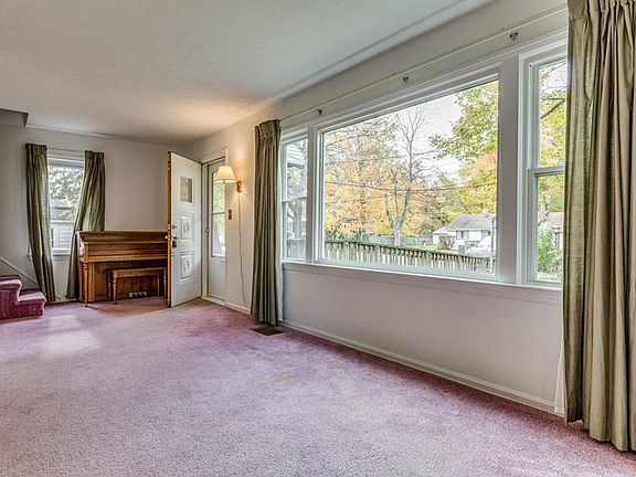 5th image of 1217 E 340th St