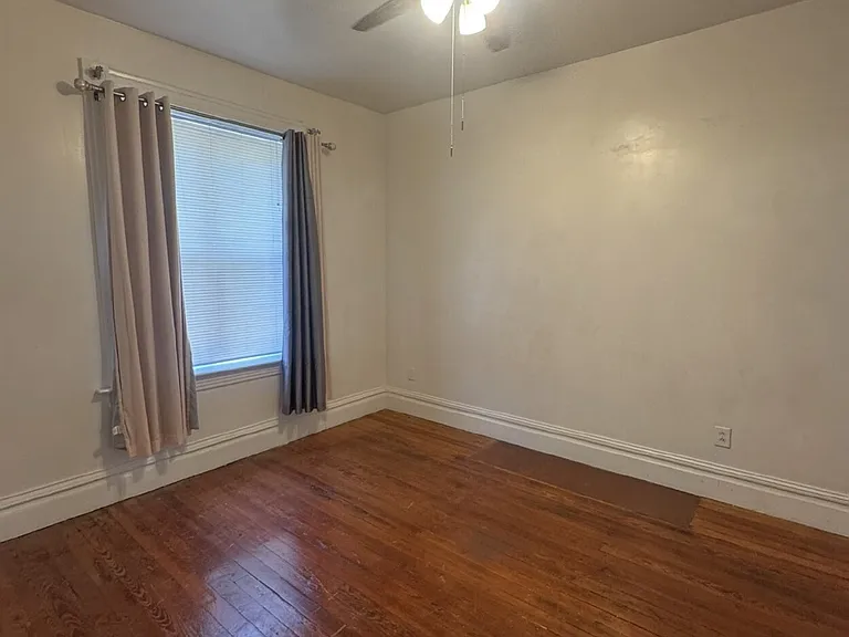 4545 Virginia Ave #2F — Photo 4