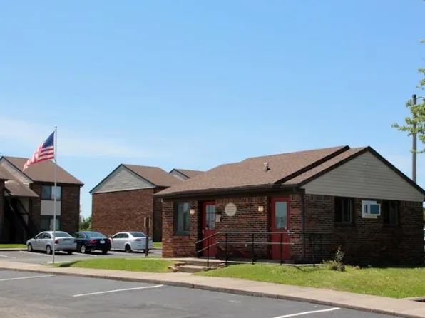 744 Shook St, Osgood, IN