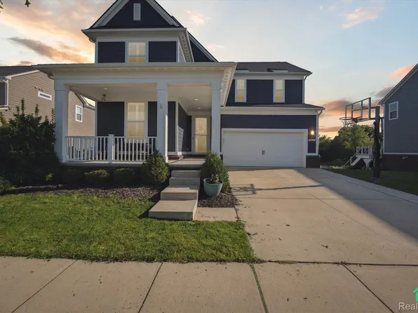50417 Eisenhower Dr, Canton, MI 48188