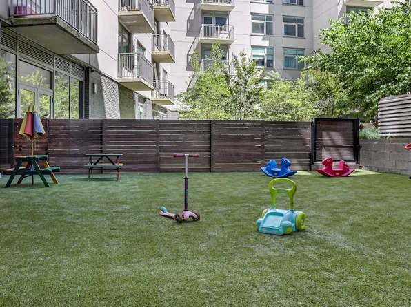 1277 East 14th Street image 25 of 42