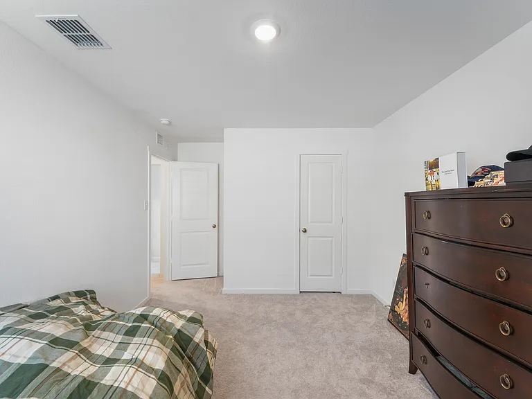 204 Ashbrook St — Photo 24