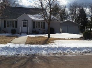 302 Oak St, Seaforth, MN 56287