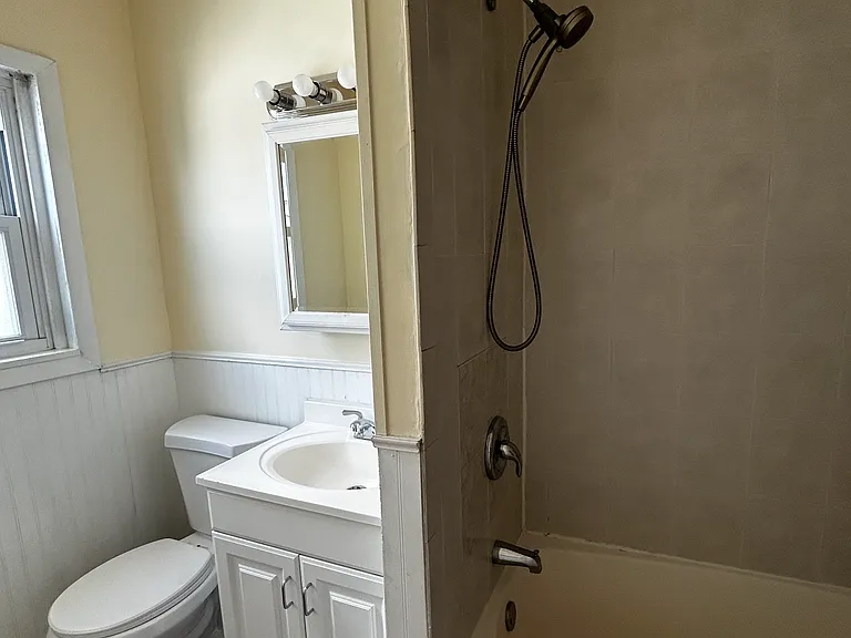 175 Huber St #2 — Photo 2