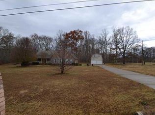 59 Dowdy Ln, Florence, AL 35633