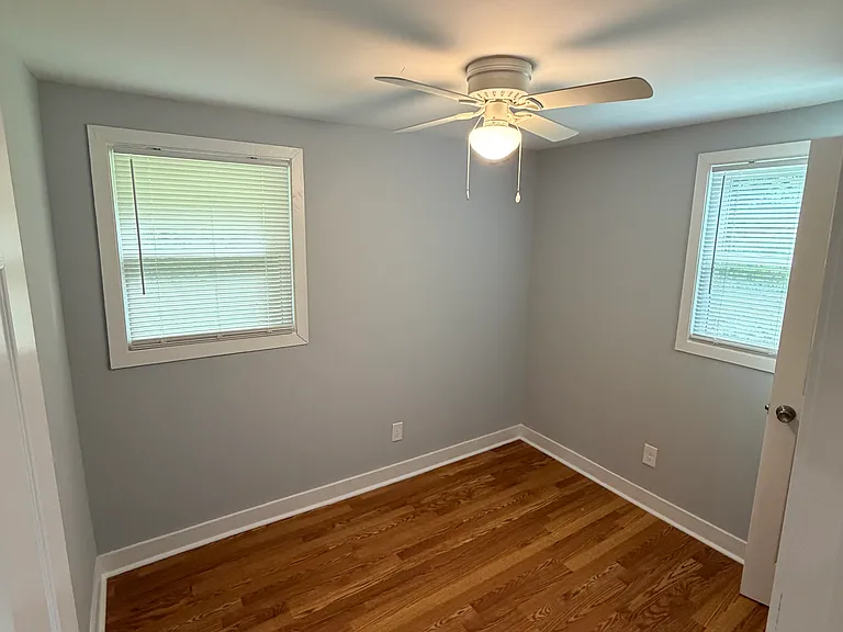 7100 Highway 221 — Photo 11