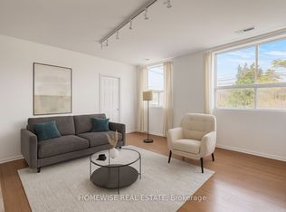 3635 Dundas St W #7, Toronto, ON M6S 2T2