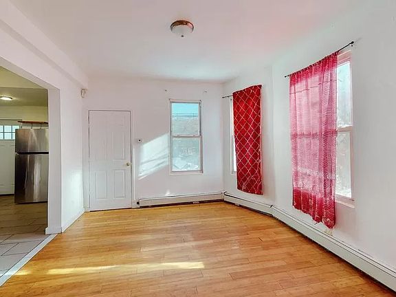 4th image of 314 Beach 84 St #1