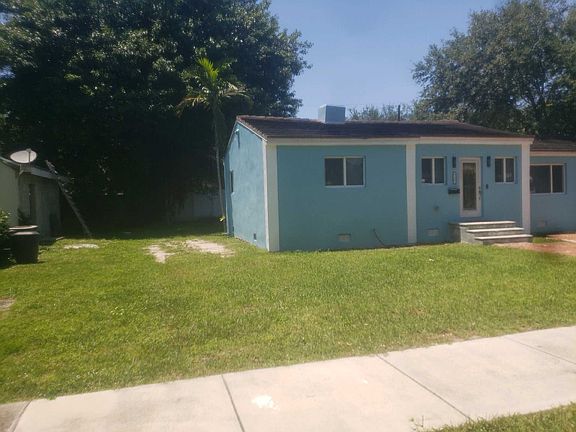 5th image of 9402 NW 2nd Pl