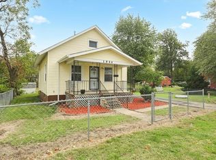 1944 N Gulick Ave, Decatur, IL 62526