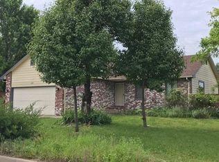 4303 E Salem Ave, Wichita, KS 67220