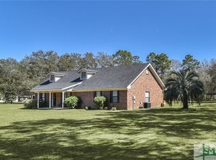 102 Unique Dr, Guyton, GA 31312
