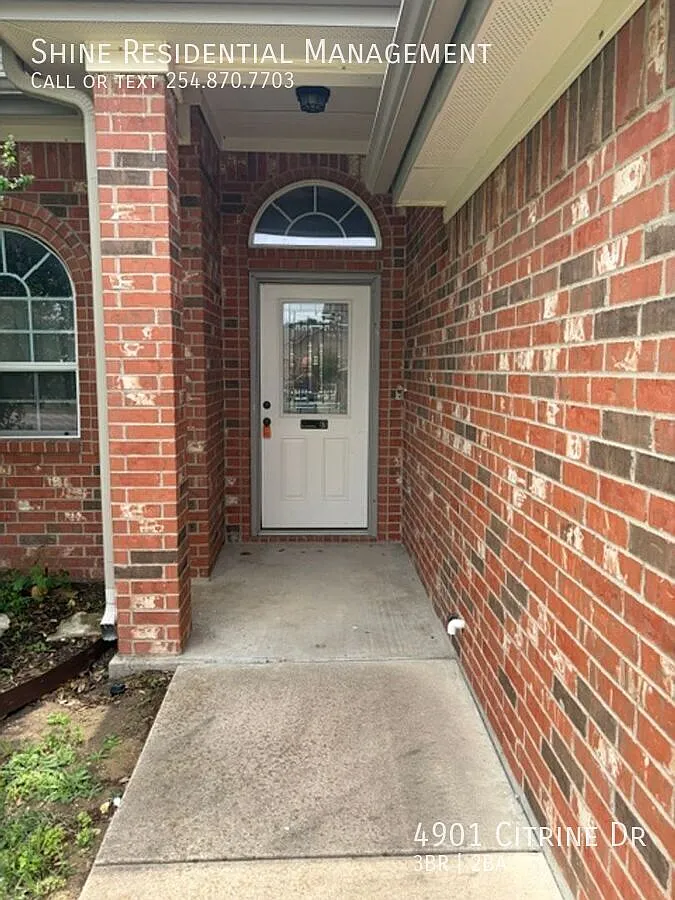 Building Photo - 4901 Citrine Dr