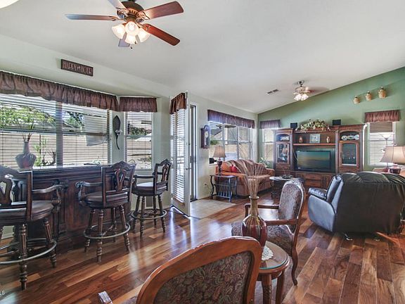 3rd image of 18418 N Alamo Dr